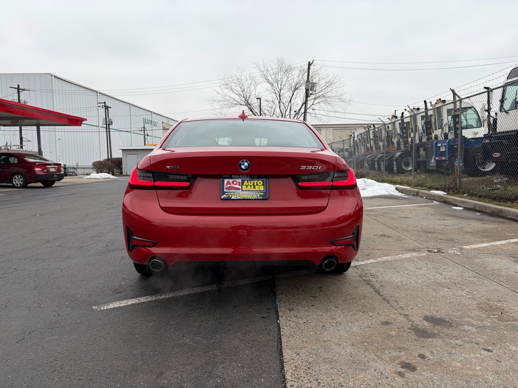 2021 BMW 3 Series Image 6