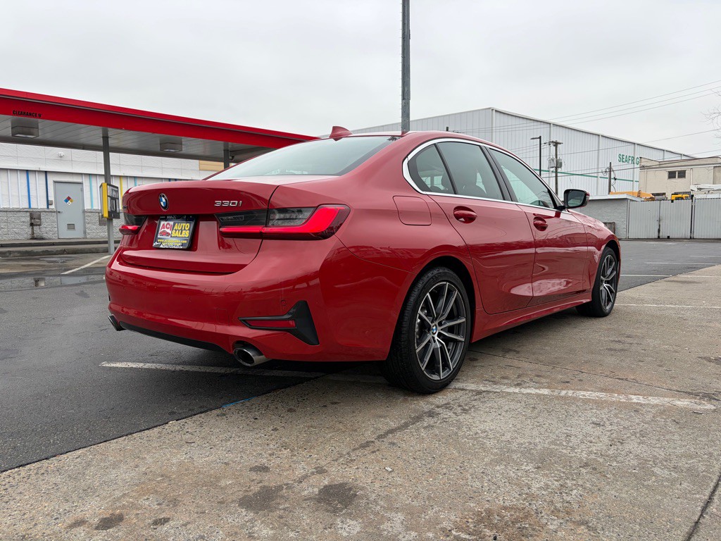 2021 BMW 3 Series Image 7
