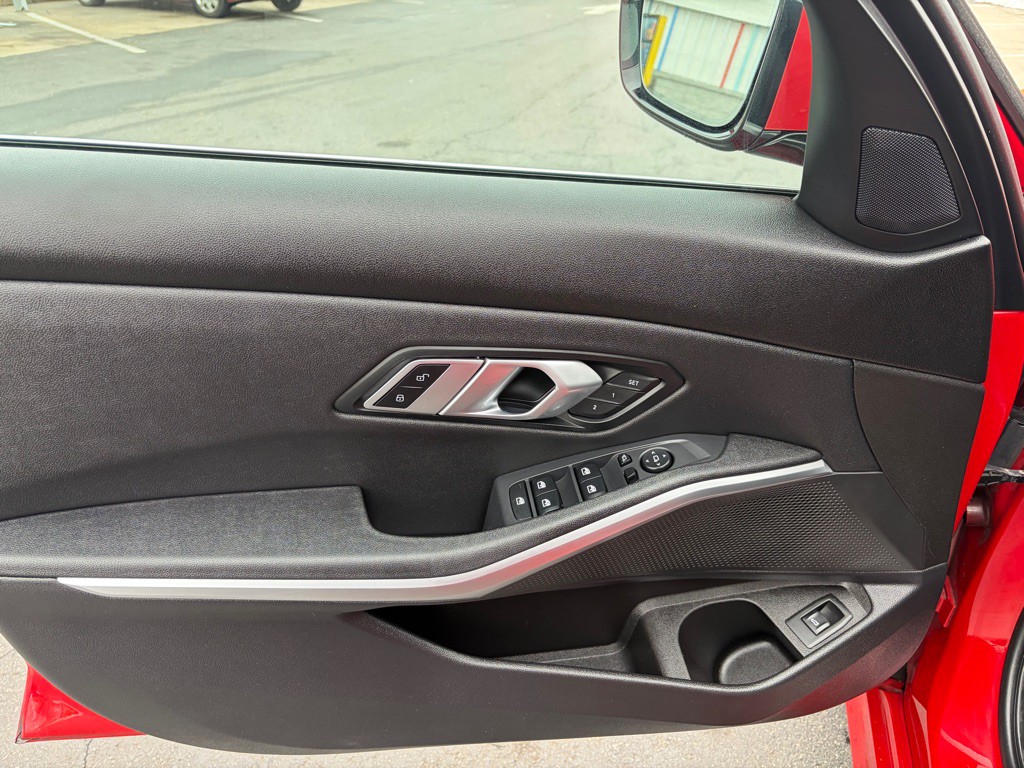 2021 BMW 3 Series Image 14