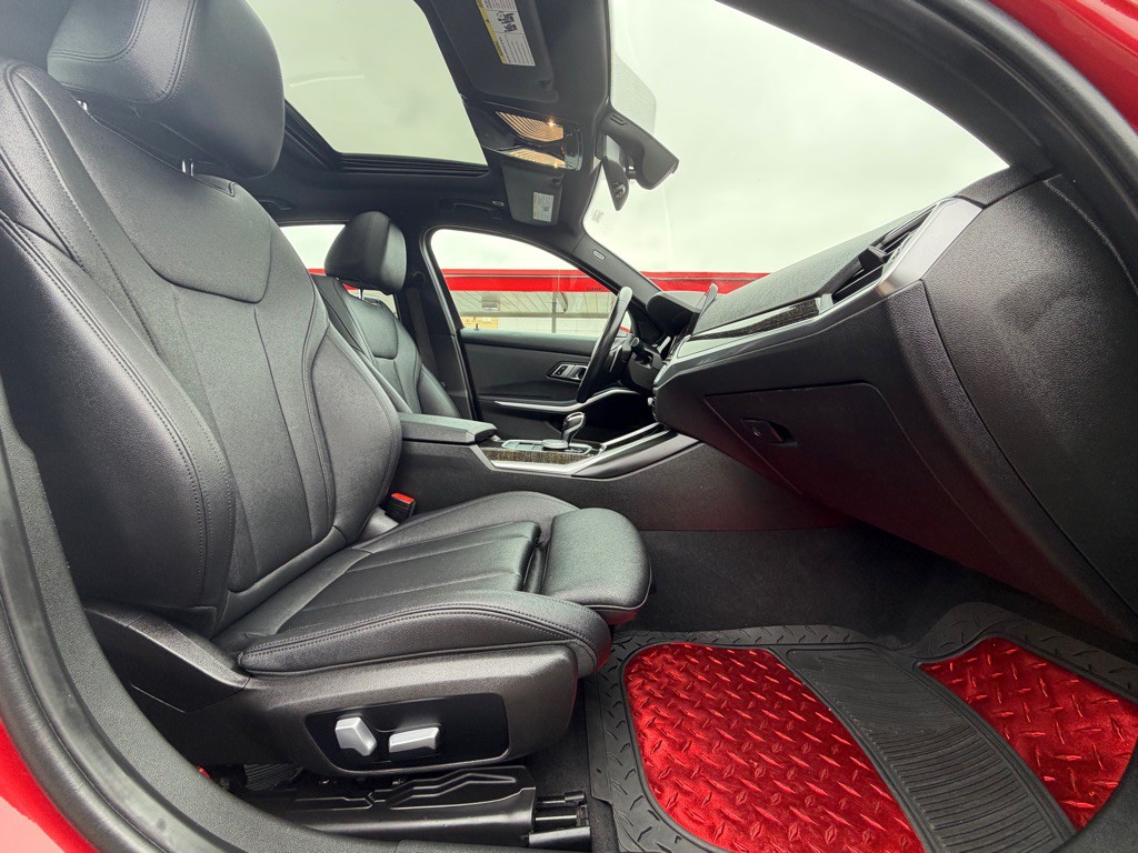 2021 BMW 3 Series Image 33