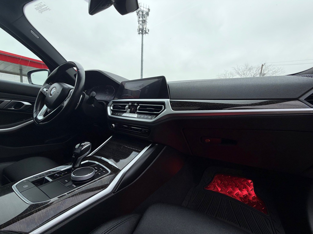 2021 BMW 3 Series Image 34