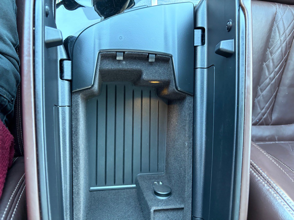 2019 BMW 5 Series Image 28