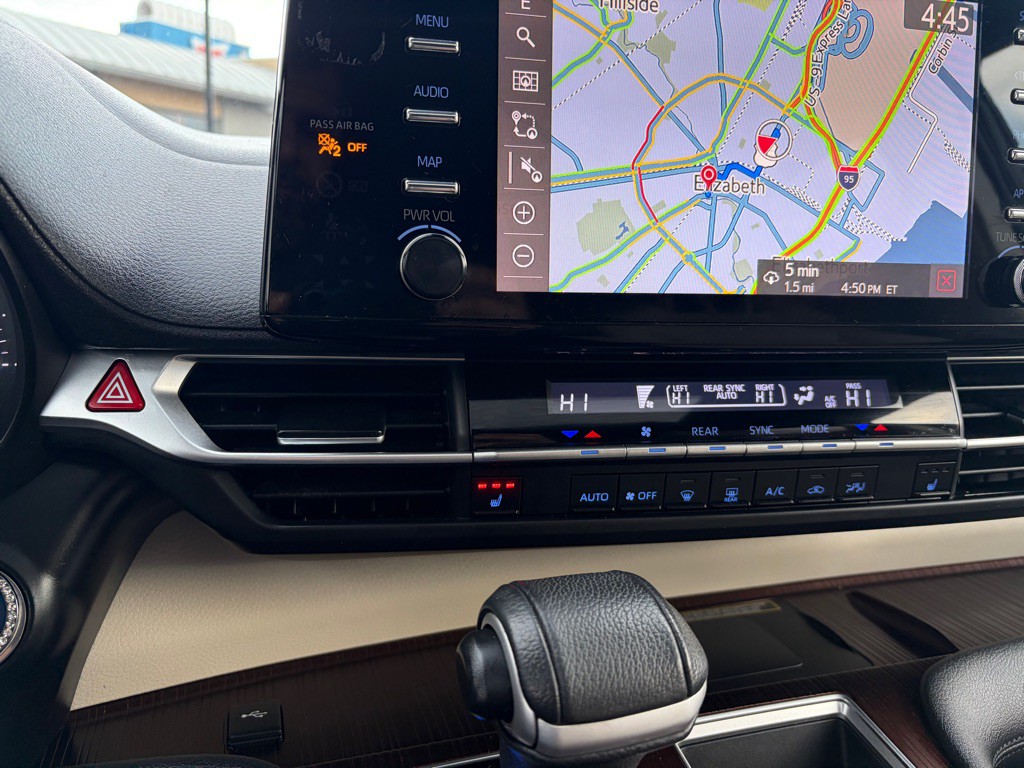 2021 Toyota Sienna Image 26