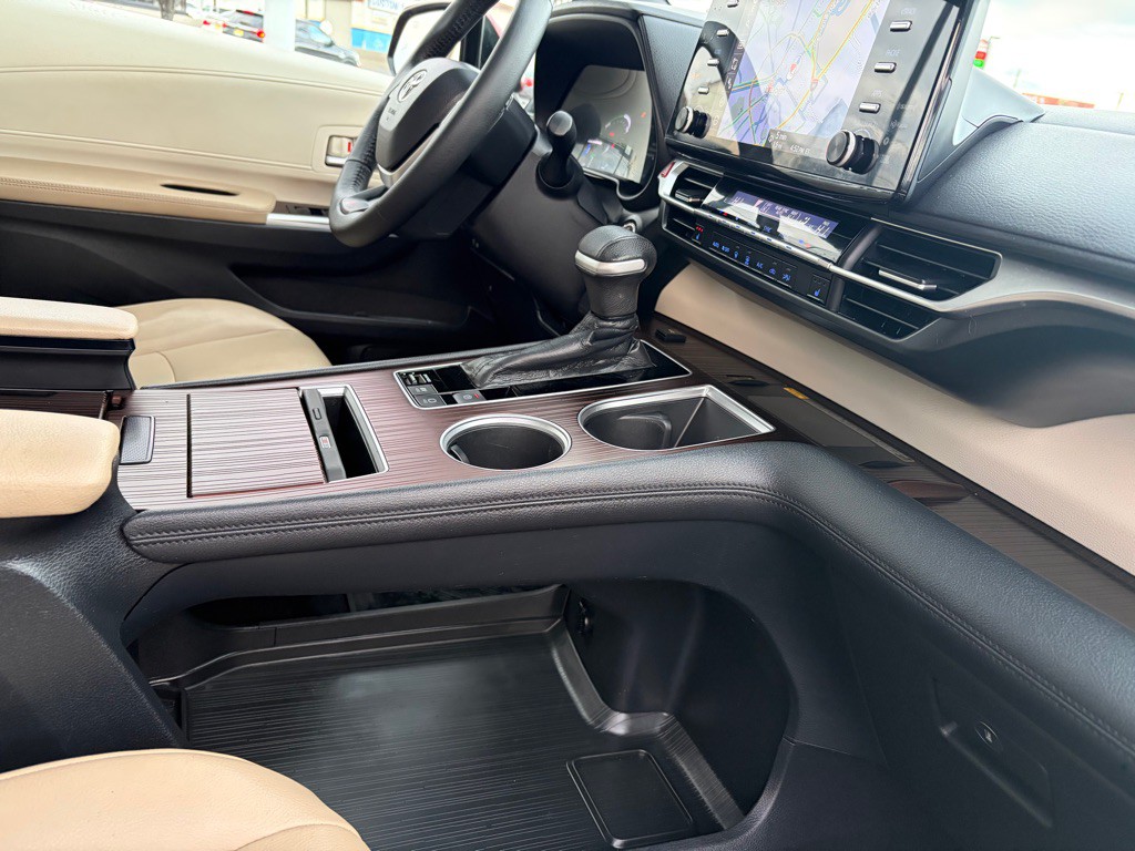 2021 Toyota Sienna Image 36