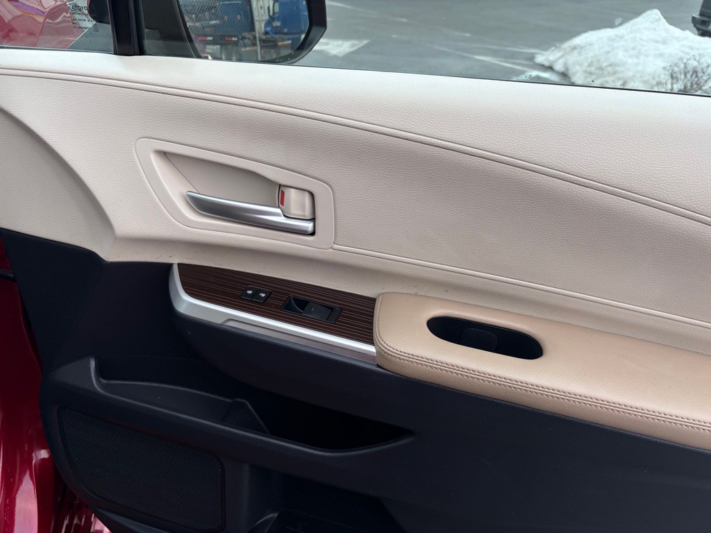 2021 Toyota Sienna Image 38