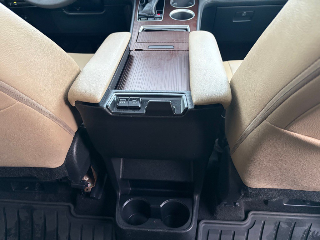 2021 Toyota Sienna Image 44