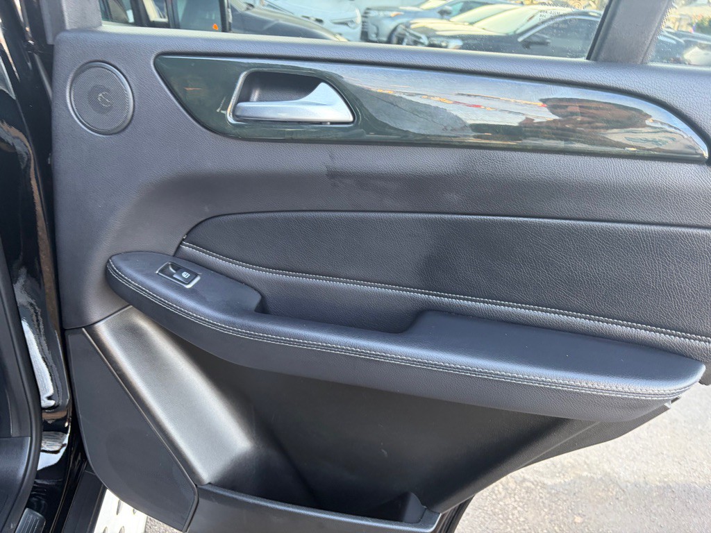 2018 Mercedes-Benz GLE-Class Image 36