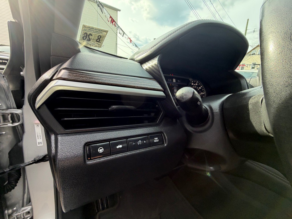 2021 Nissan Altima Image 16