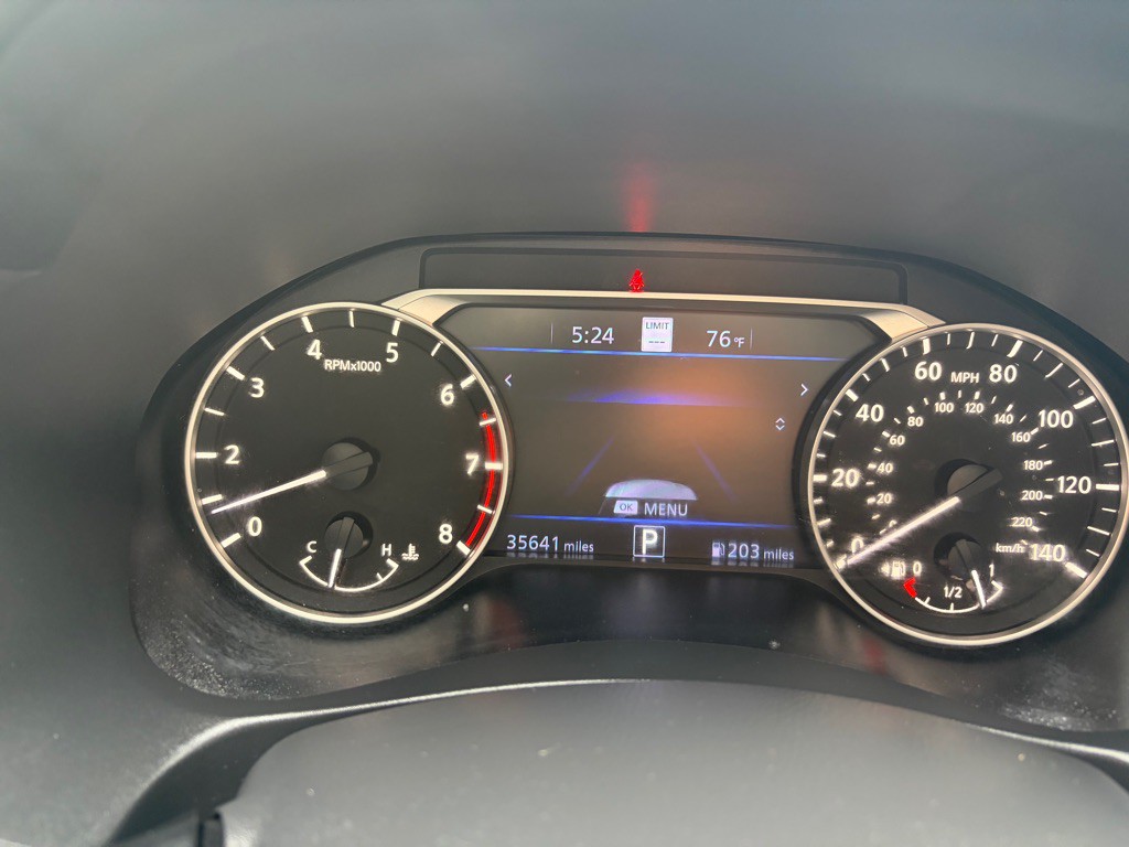 2021 Nissan Altima Image 24