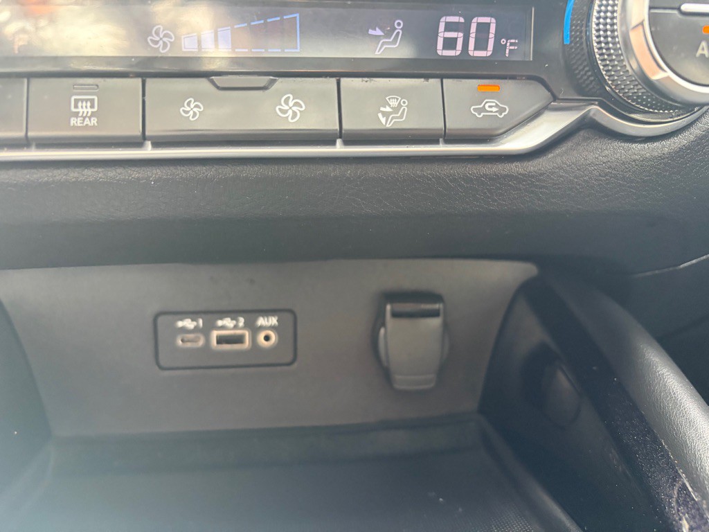 2021 Nissan Altima Image 27