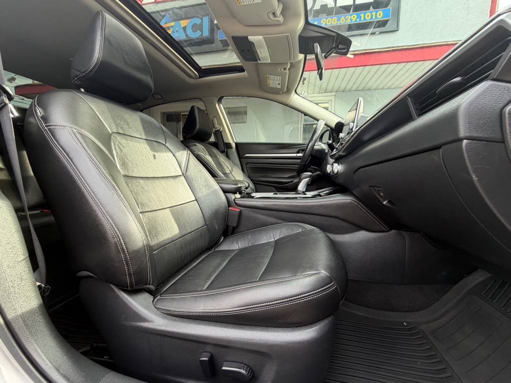 2021 Nissan Altima Image 29