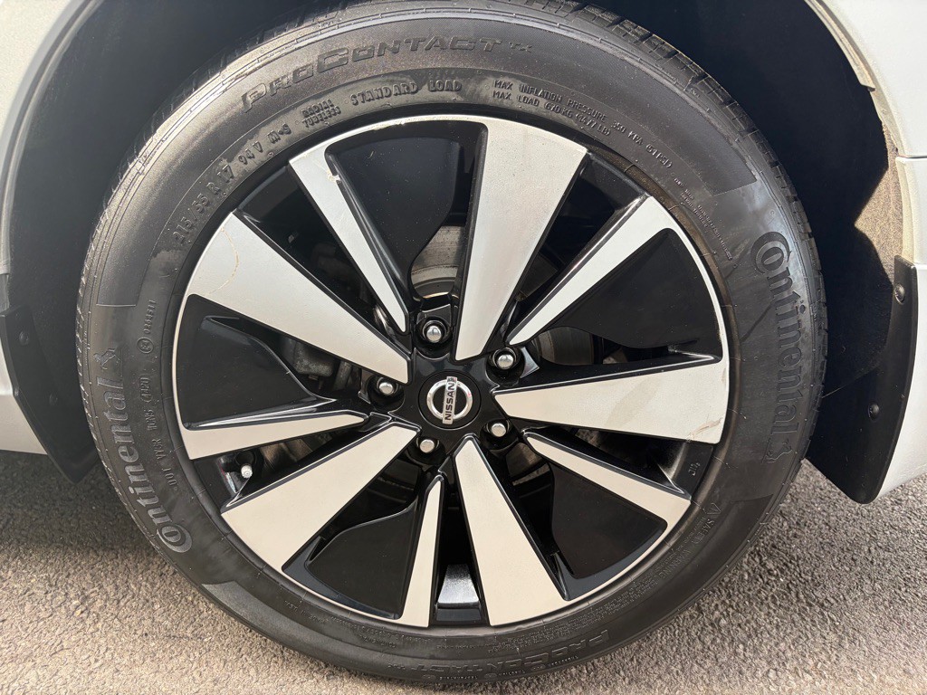 2021 Nissan Altima Image 35