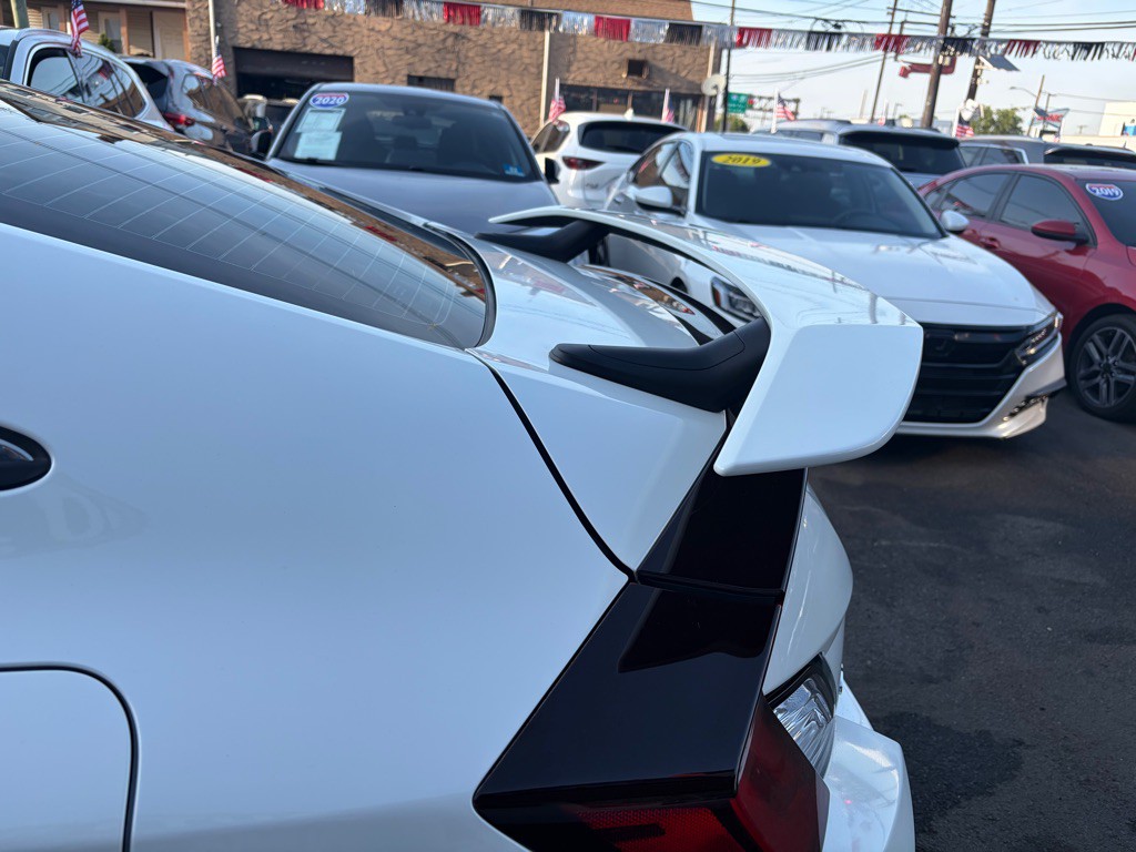 2018 Honda Civic Image 11