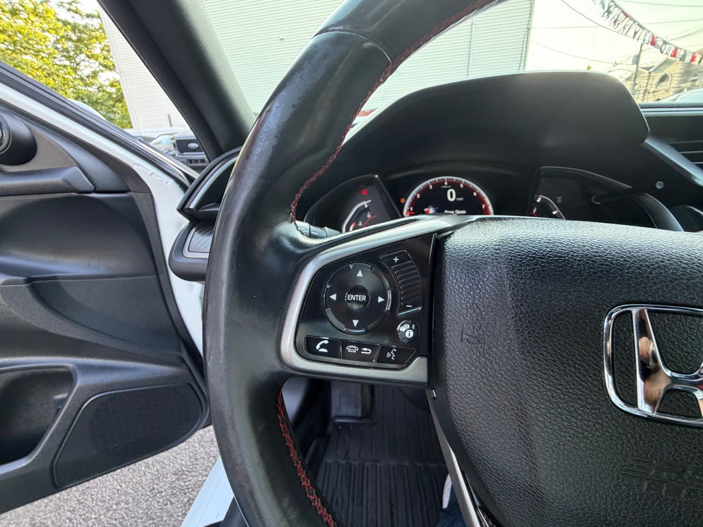 2018 Honda Civic Image 19
