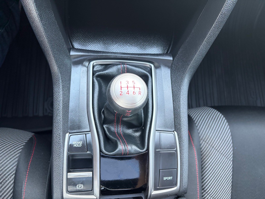 2018 Honda Civic Image 25