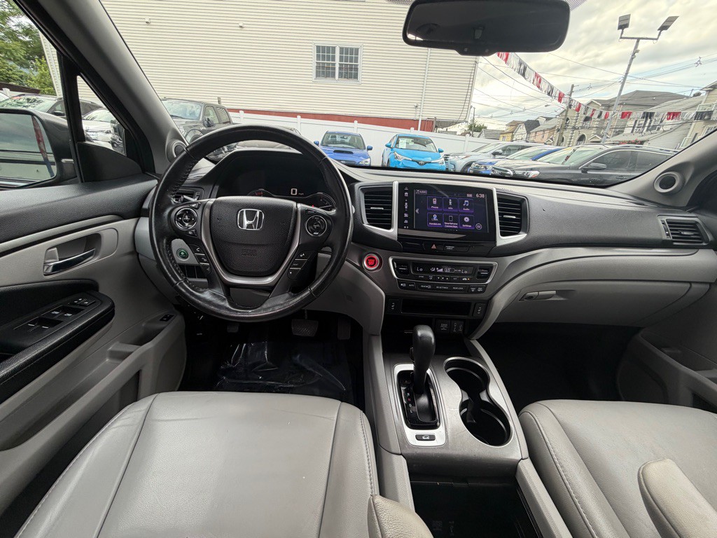 2018 Honda Pilot Image 15