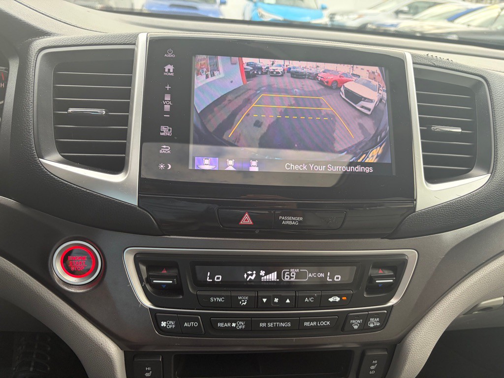 2018 Honda Pilot Image 27