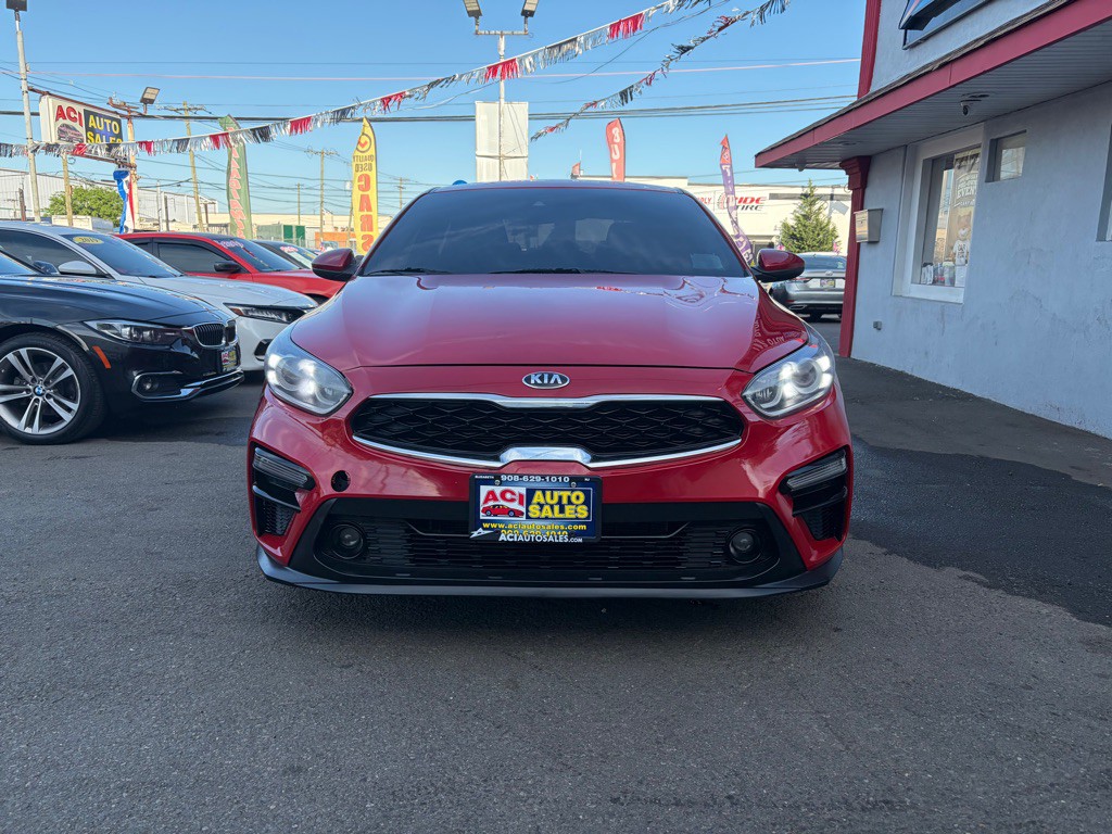 2019 Kia Forte Image 2