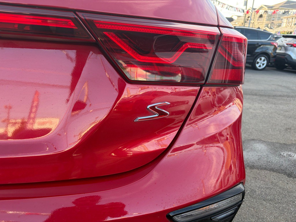 2019 Kia Forte Image 9