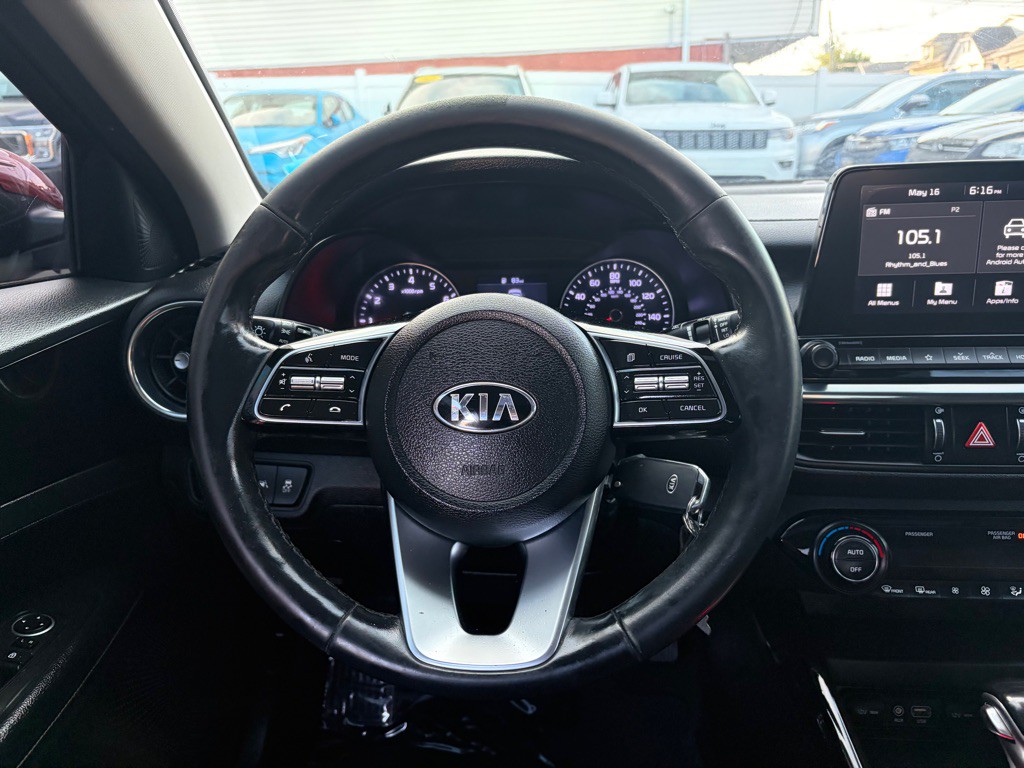 2019 Kia Forte Image 16