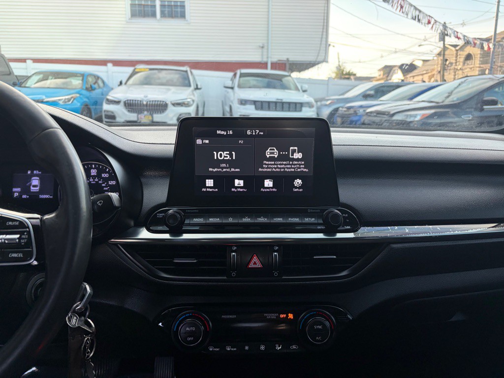 2019 Kia Forte Image 17