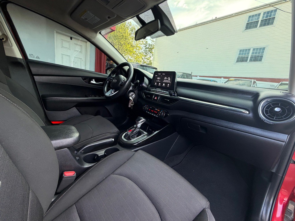2019 Kia Forte Image 30