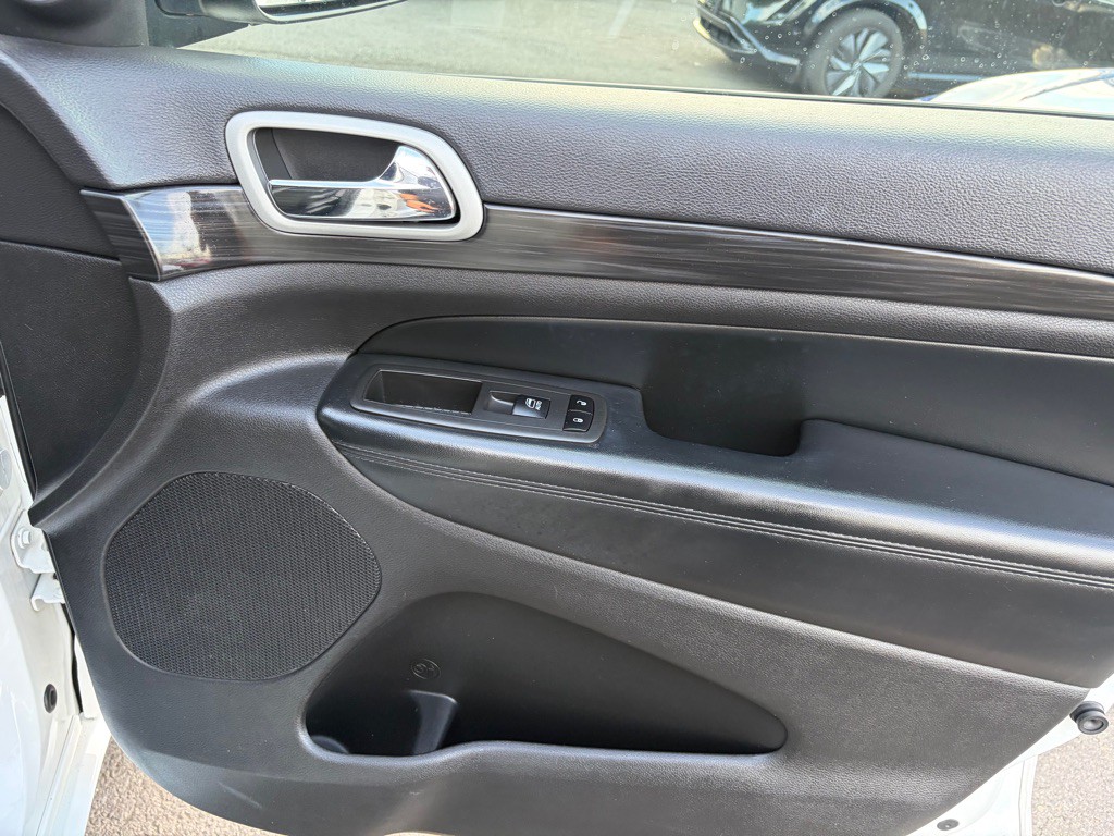 2021 Jeep Grand Cherokee Image 23