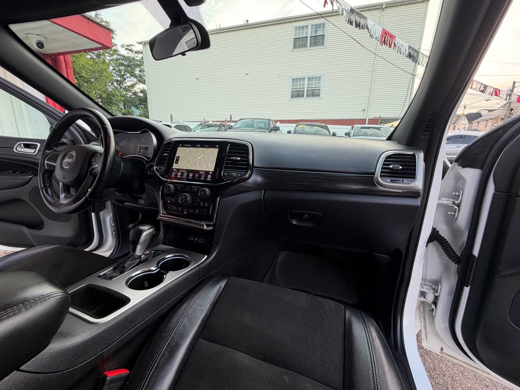 2021 Jeep Grand Cherokee Image 25