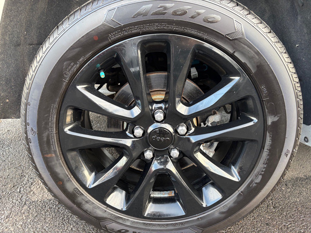 2021 Jeep Grand Cherokee Image 35