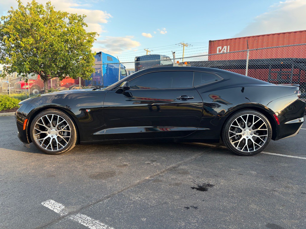 2023 Chevrolet Camaro Image 4