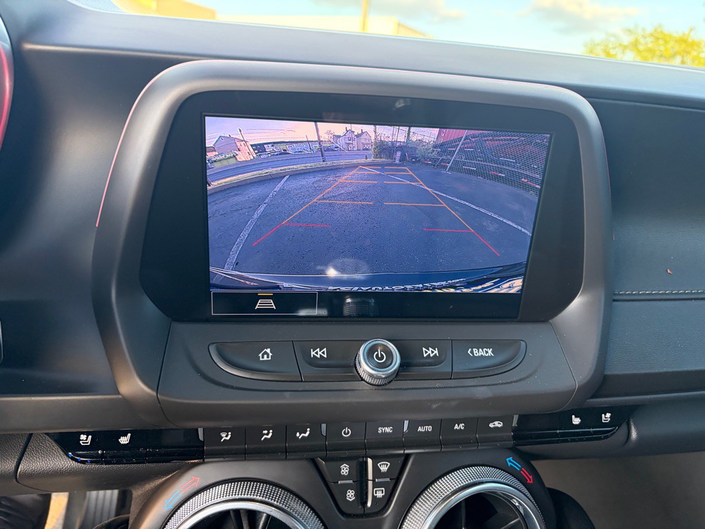 2023 Chevrolet Camaro Image 22