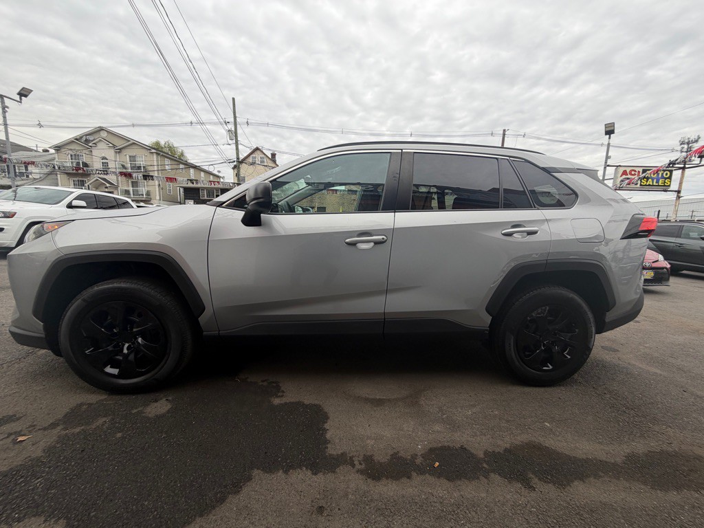2020 Toyota Rav4 Image 4