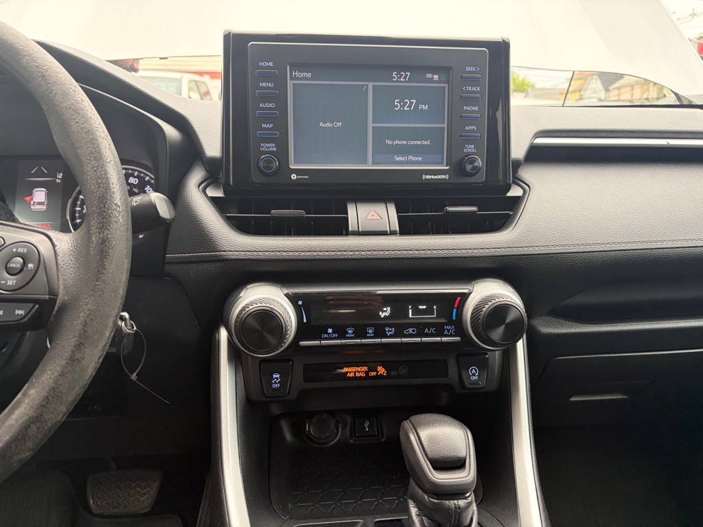 2020 Toyota Rav4 Image 17