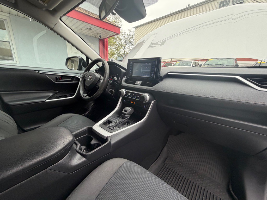 2020 Toyota Rav4 Image 25