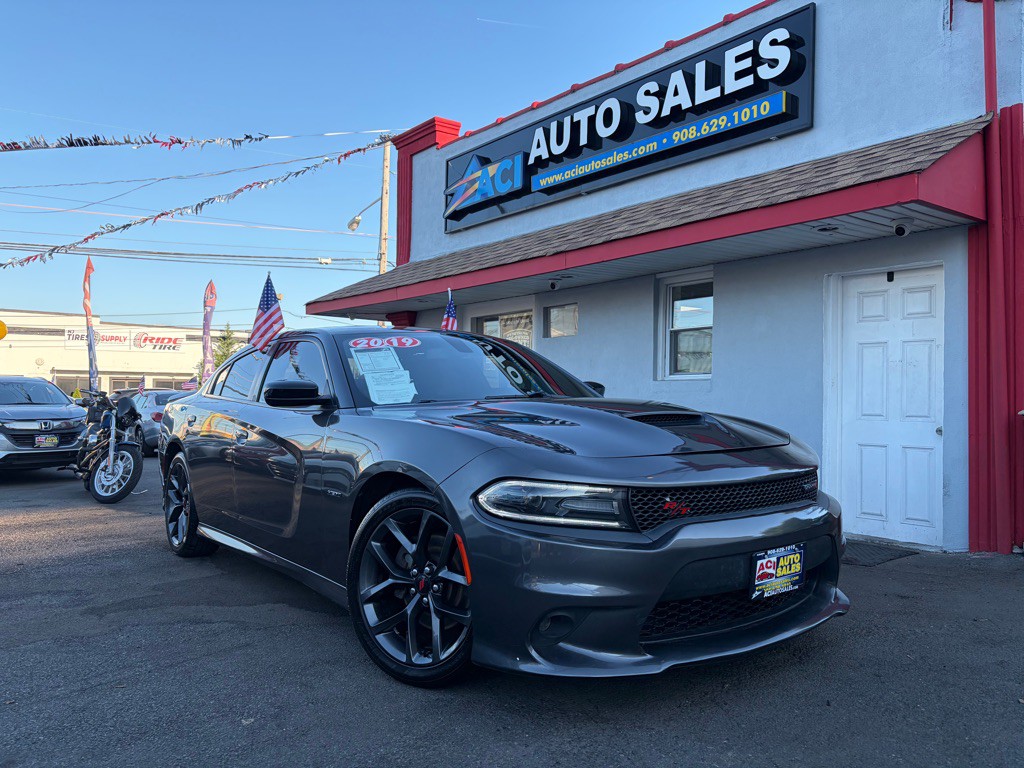2019 Dodge Charger Image 1