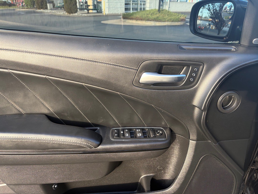 2019 Dodge Charger Image 13
