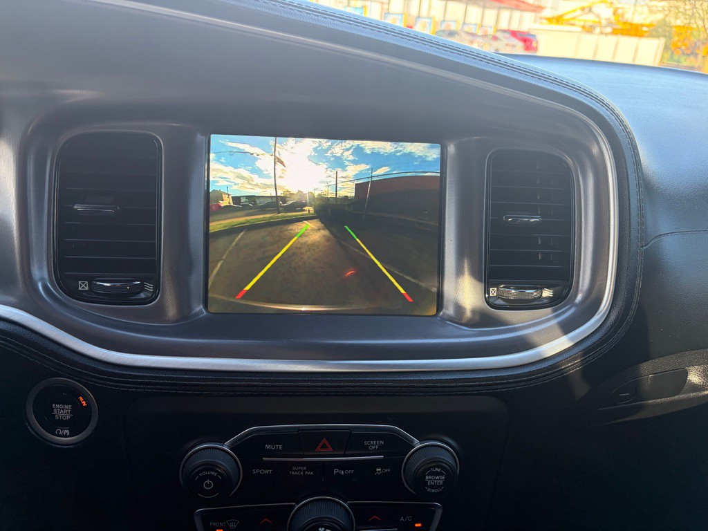 2019 Dodge Charger Image 20