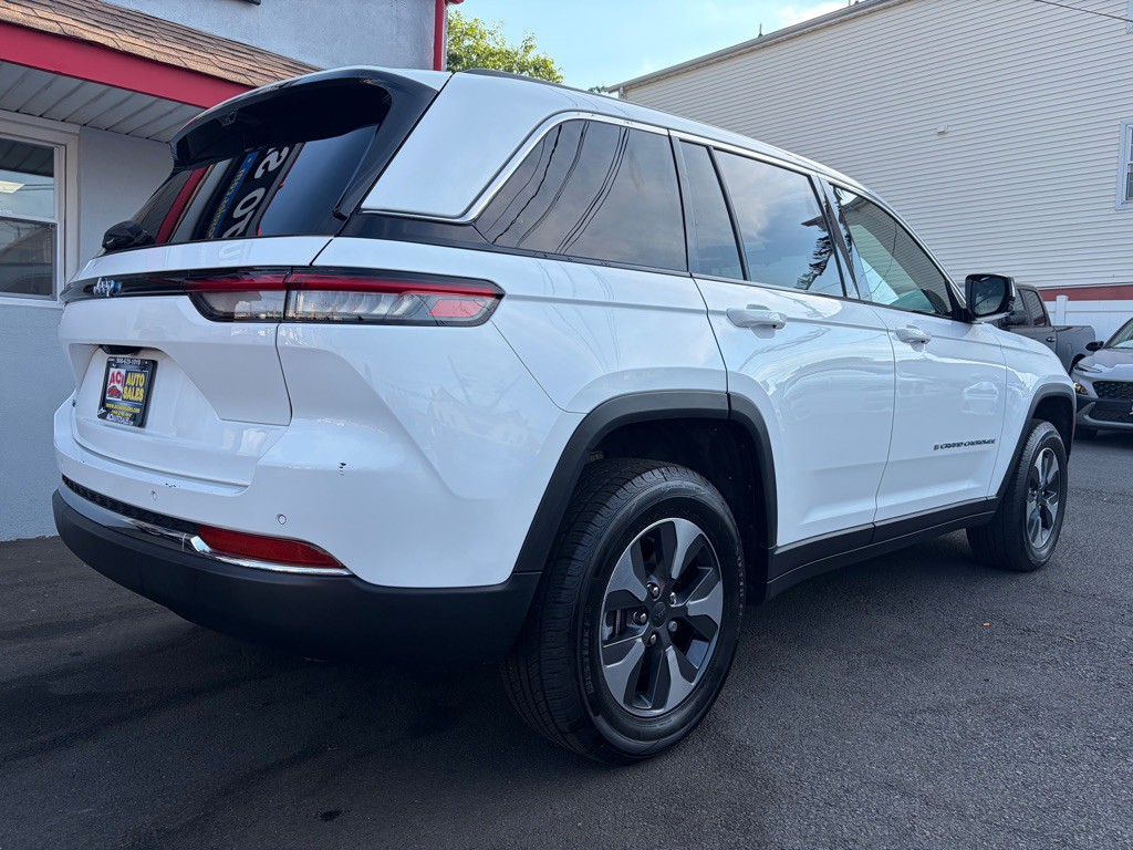 2022 Jeep Grand Cherokee Image 7