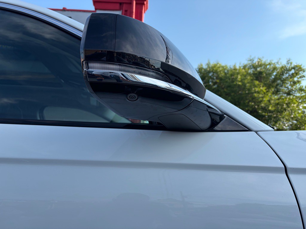 2022 Jeep Grand Cherokee Image 9