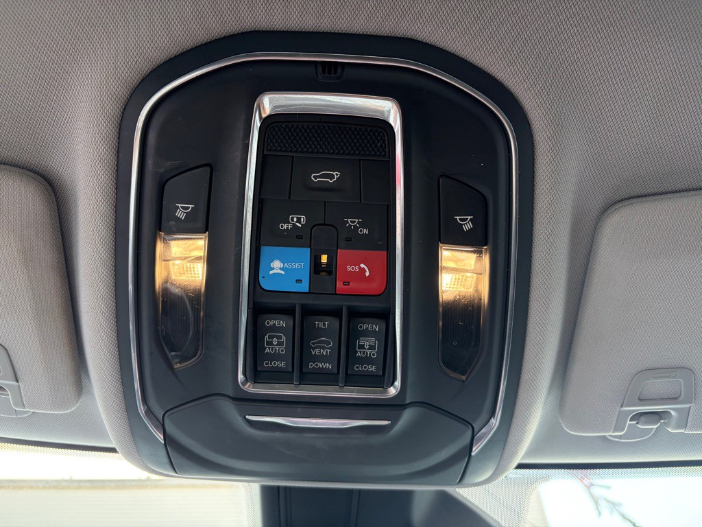 2022 Jeep Grand Cherokee Image 33