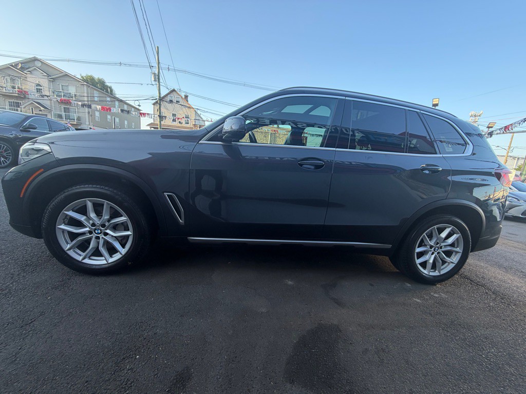2022 BMW X5 Image 4
