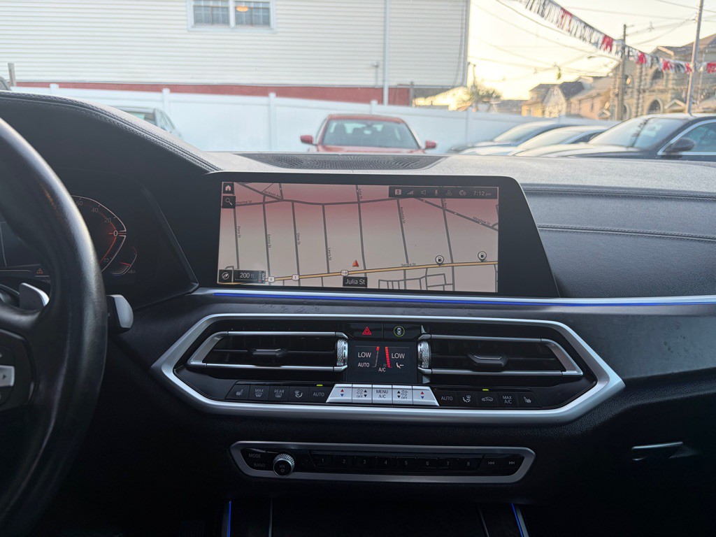 2022 BMW X5 Image 20