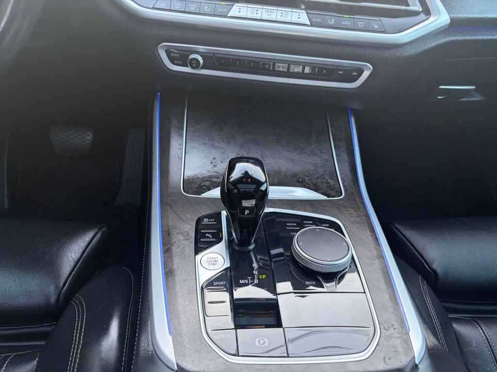 2022 BMW X5 Image 21