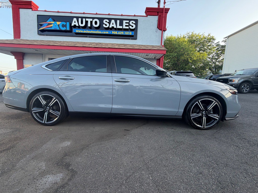 2023 Honda Accord Image 8
