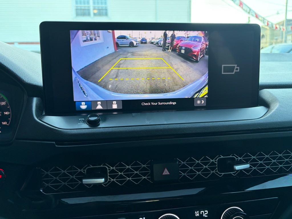 2023 Honda Accord Image 24