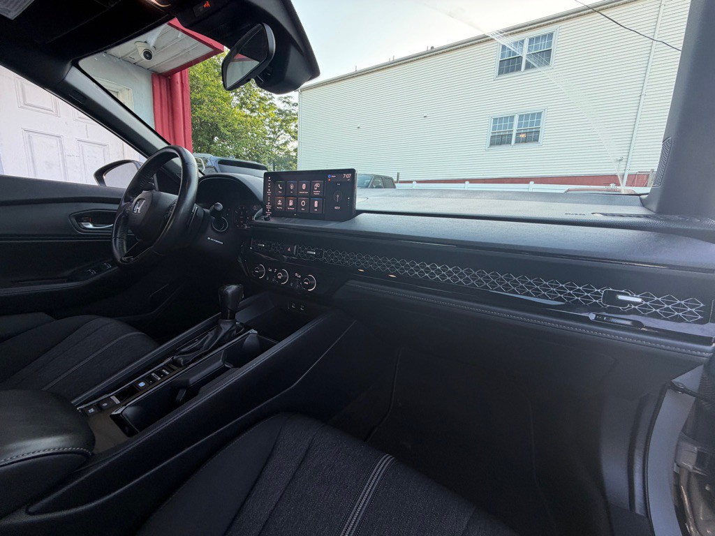 2023 Honda Accord Image 29