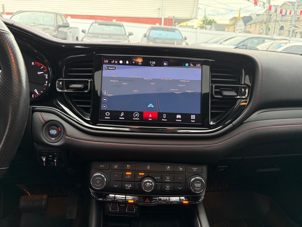 2023 Dodge Durango Image 19