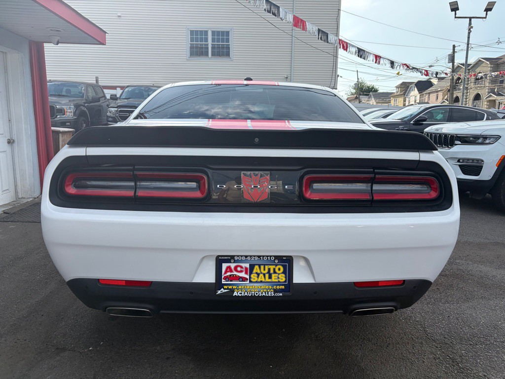 2019 Dodge Challenger Image 7