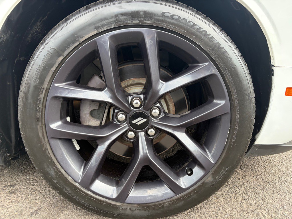 2019 Dodge Challenger Image 34
