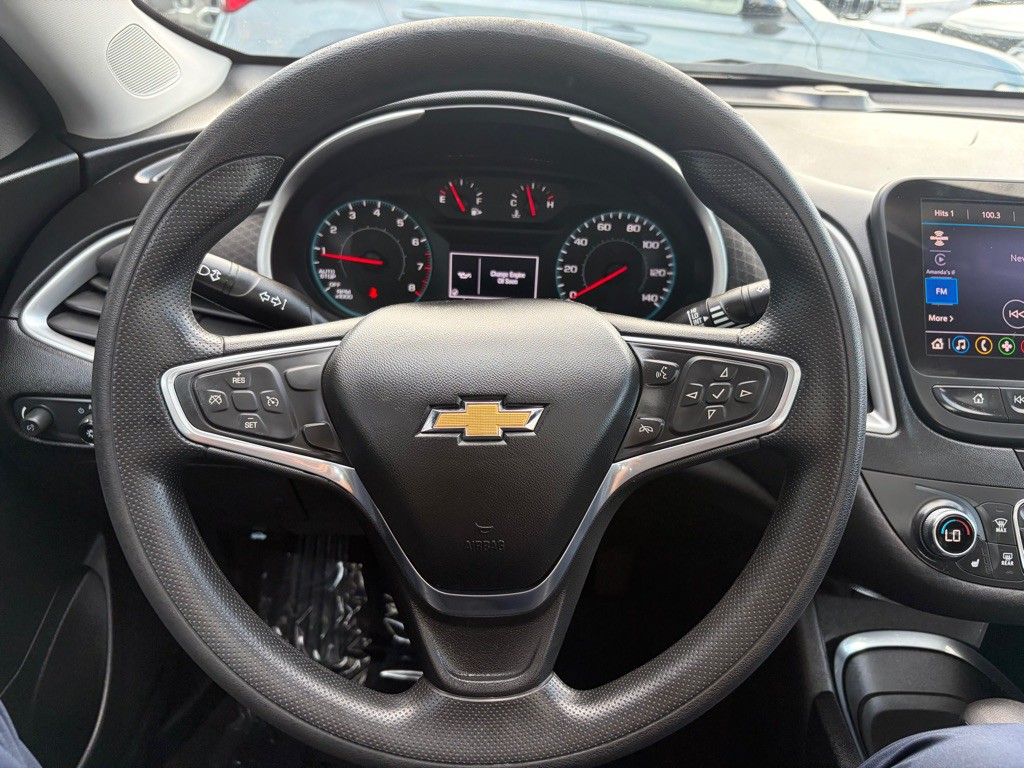 2022 Chevrolet Malibu Image 15